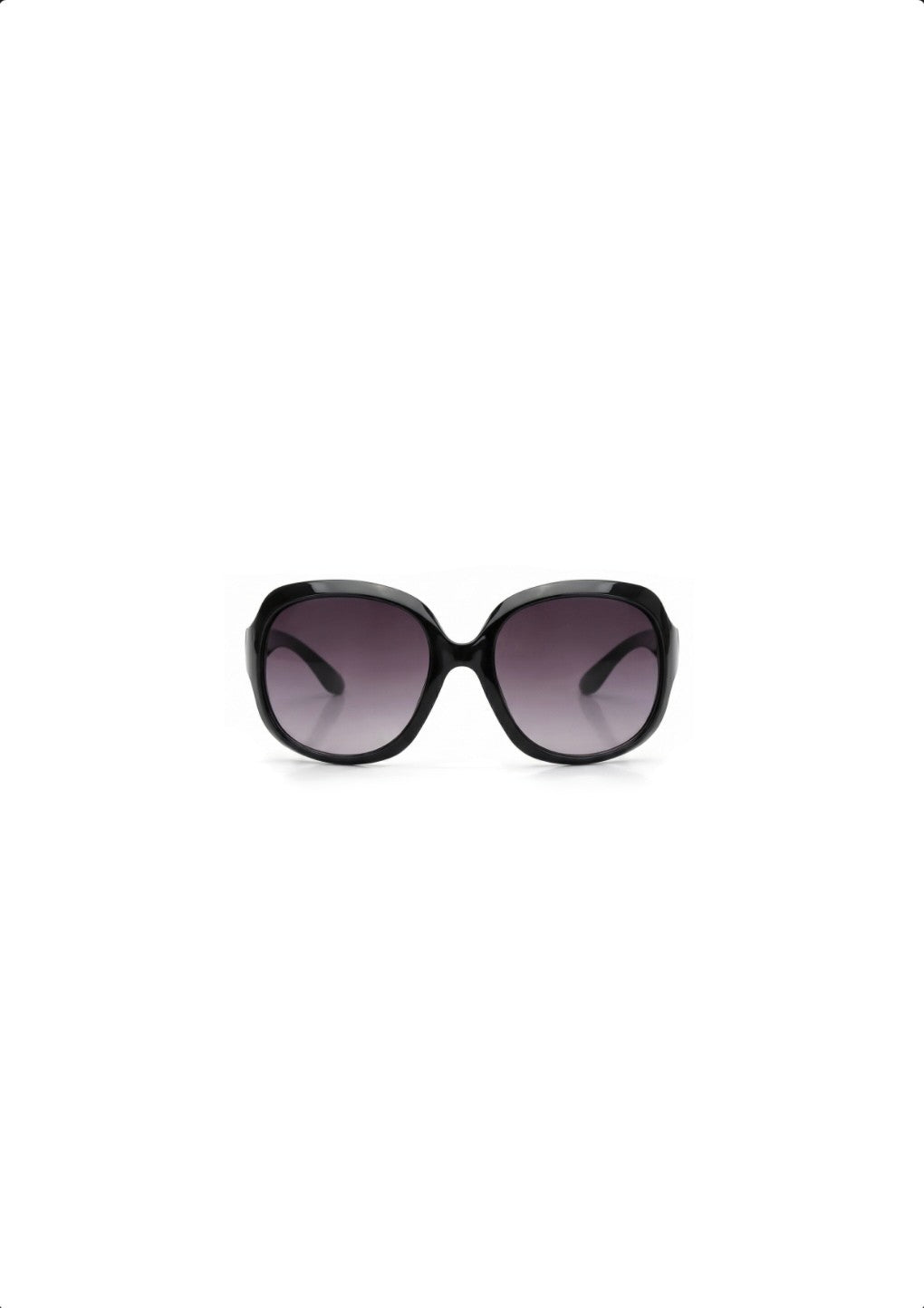Big sunglasses