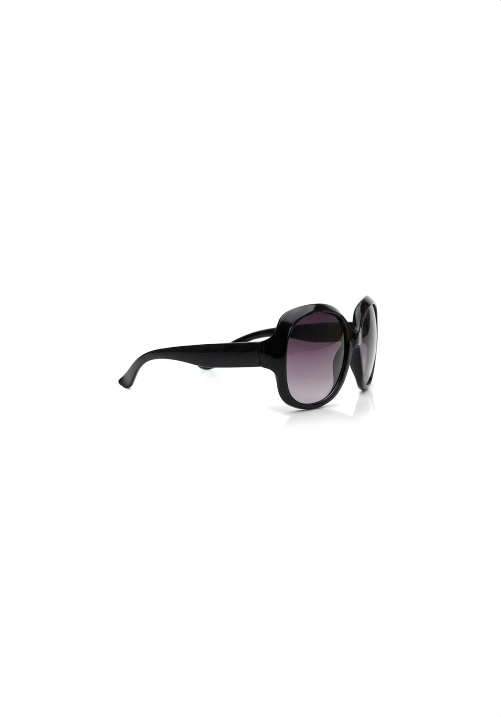 Big sunglasses